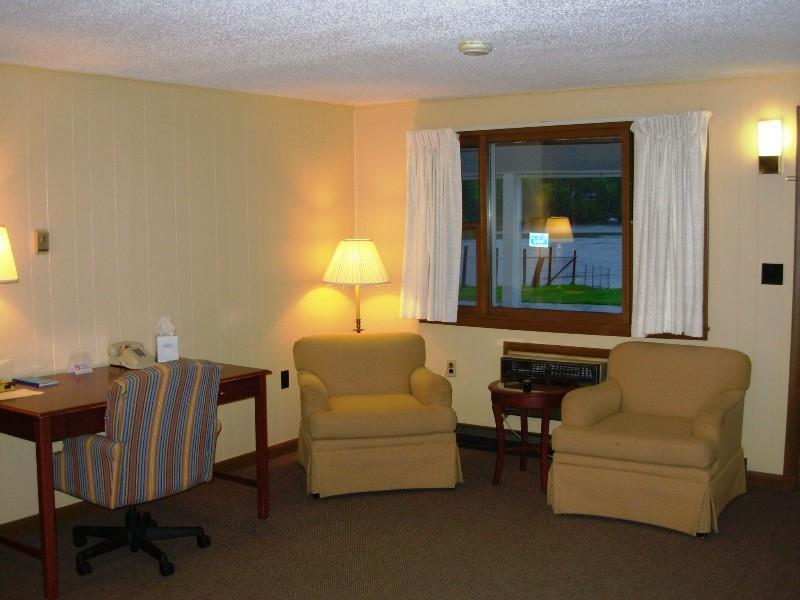 Red Carpet Inn On The Lake - Oneonta Zimmer foto